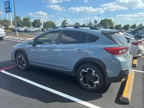 Used 2021 Subaru Crosstrek 2.5i Limited w/ Moonroof Package 2 AWD/4WD image 3