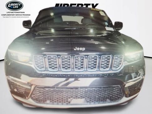 Used 2024 Jeep Grand Cherokee Summit w/ Adv Protech Group IV image 8