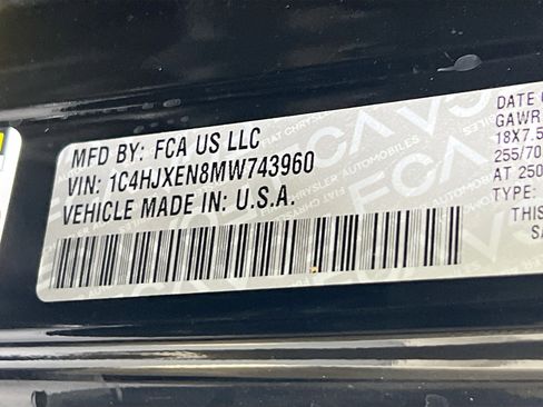 Used 2021 Jeep Wrangler Unlimited Sahara image 30