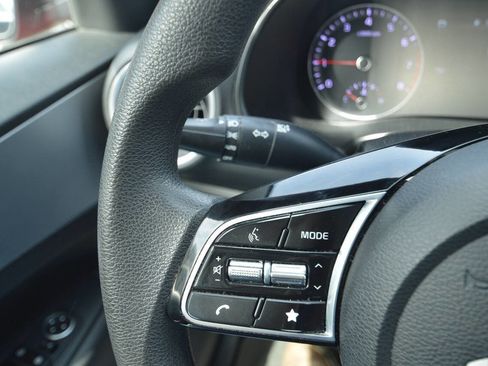 Used 2023 Kia Forte LXS w/ LXS Technology Package image 33