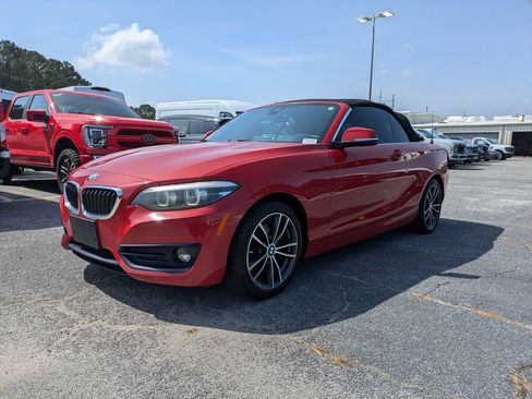 Used 2018 BMW 230i Convertible RWD image 8