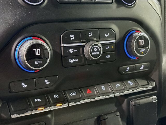 Used 2019 Chevrolet Silverado 1500 LT Trail Boss AWD/4WD image 16