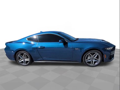 Used 2024 Ford Mustang GT Premium image 9