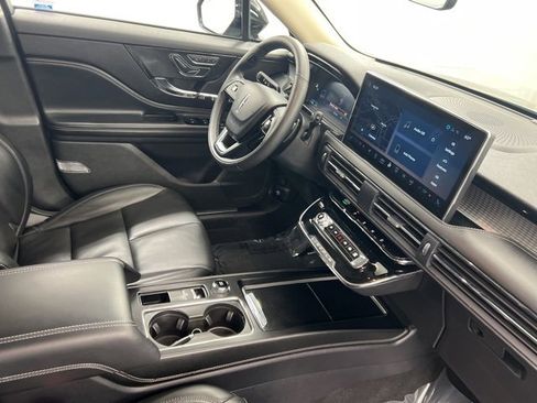 Certified 2023 Lincoln Corsair AWD w/ Equipment Group 101A image 25