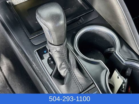 Used 2019 Toyota Camry XSE FWD image 17