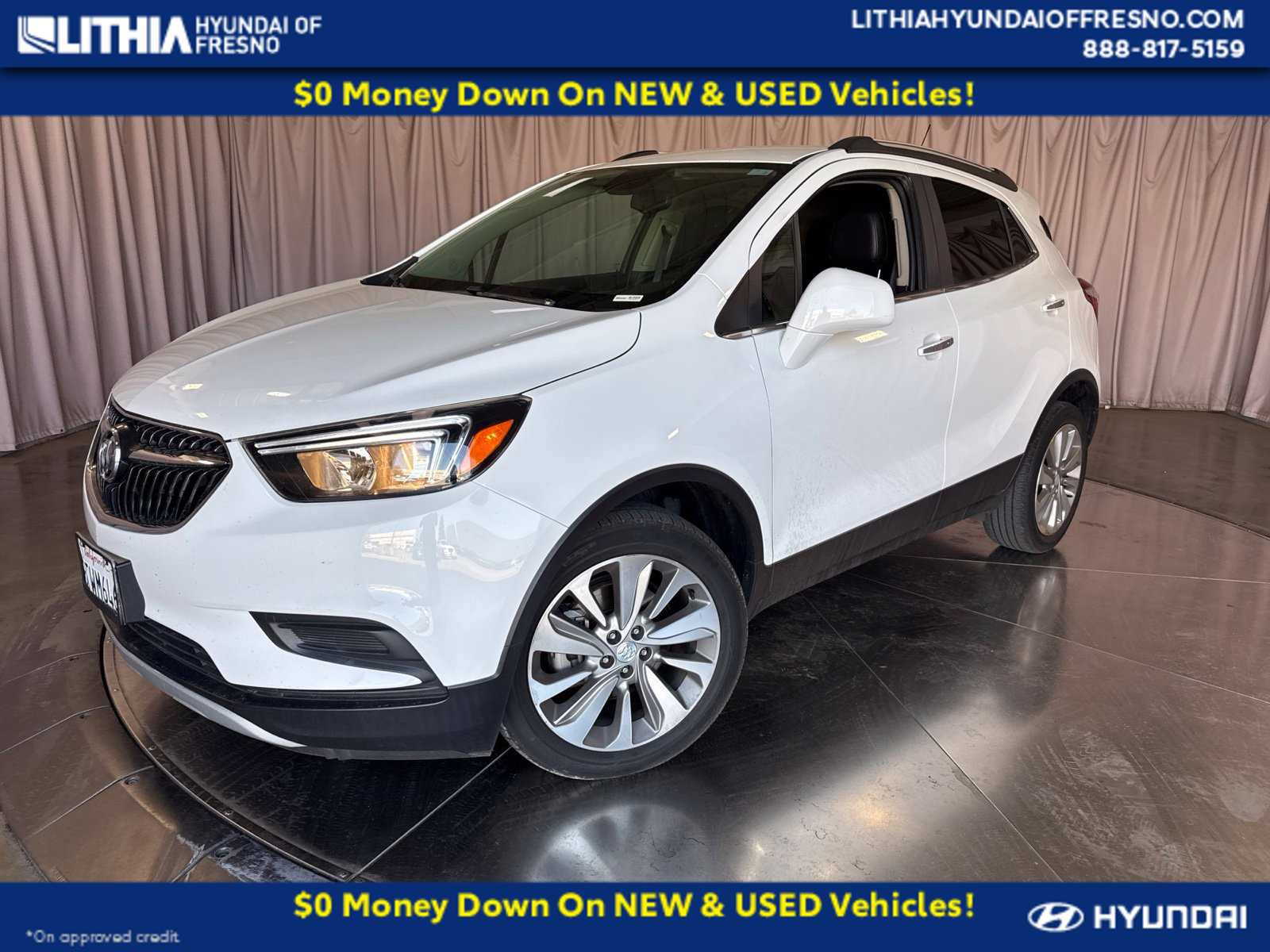 Used 2020 Buick Encore Preferred FWD image 1