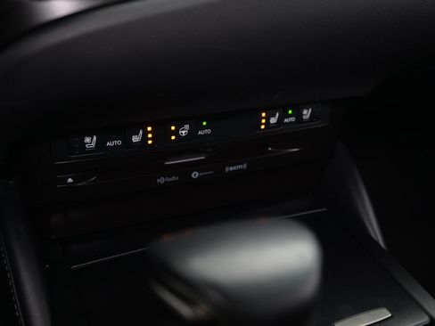 Used 2019 Lexus ES 350 image 31