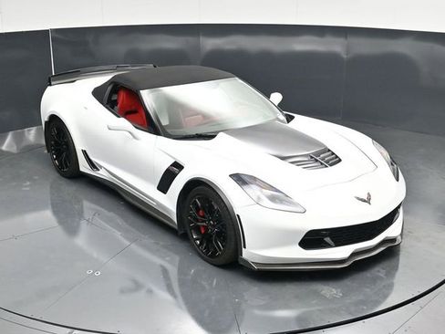 Used 2019 Chevrolet Corvette Z06 RWD image 37