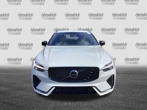 Used 2026 Volvo XC60 B5 Plus w/ Protection Package Premier AWD/4WD image 3