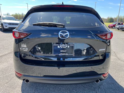 Used 2019 MAZDA CX-5 Touring image 4