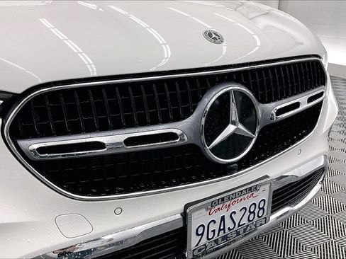 Certified 2023 Mercedes-Benz GLC 300 image 31