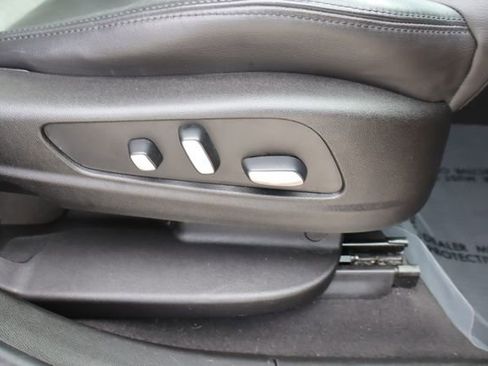 Used 2019 Cadillac XT5 Premium Luxury image 14