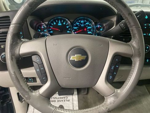Used 2014 Chevrolet Silverado 2500 LT w/ Interior Plus Package image 17