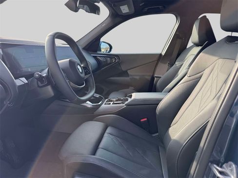 Certified 2025 BMW X3 xDrive30i w/ Premium Package image 11