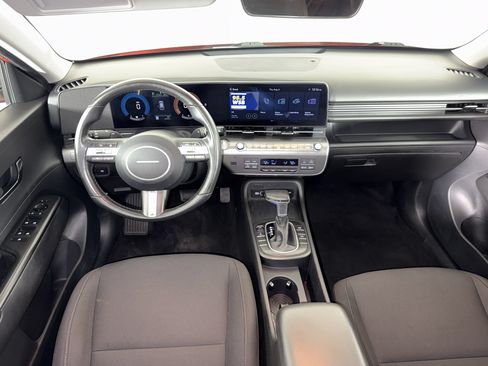 Used 2025 Hyundai Kona SEL AWD/4WD image 14
