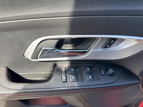 Used 2015 Chevrolet Equinox LT w/ Driver Convenience Package image 13