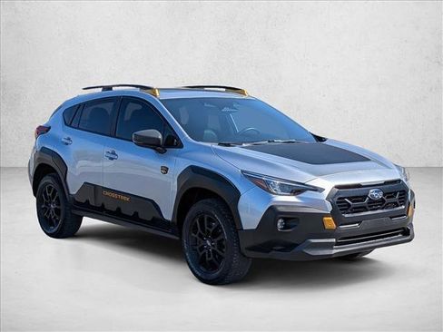 Certified 2024 Subaru Crosstrek 2.5i Wilderness w/ Crosstrek Mirror Package AWD/4WD image 3