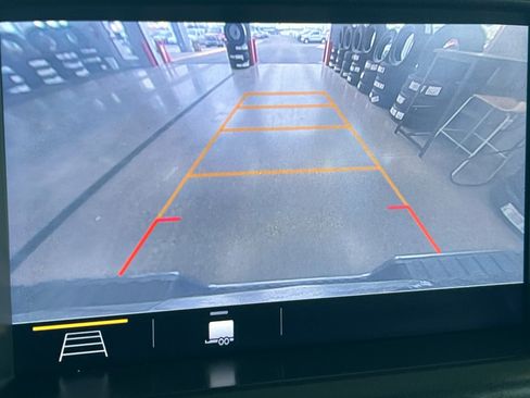 Used 2020 Chevrolet Colorado Z71 image 15