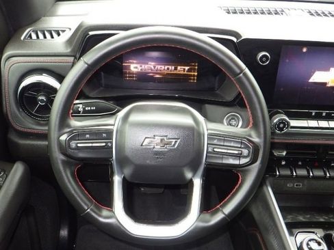 Used 2023 Chevrolet Colorado Z71 image 10