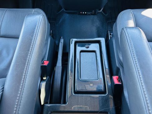 Used 2015 Ford Transit 150 130 Low Roof w/ Exterior Upgrade Package image 22