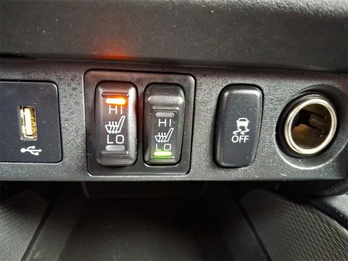 Used 2024 Mitsubishi Outlander Sport LE image 25