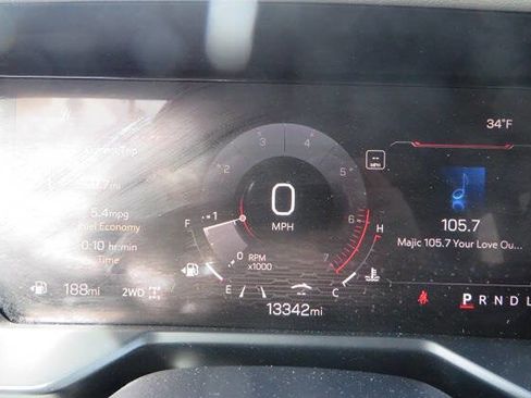 Used 2024 GMC Acadia Elevation image 51