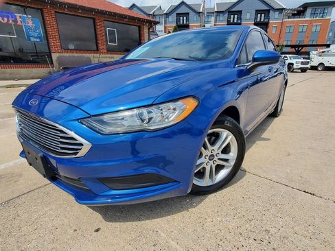 Used 2018 Ford Fusion SE FWD image 3