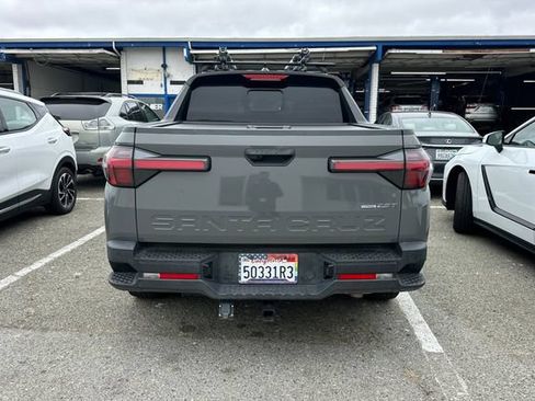 Used 2023 Hyundai Santa Cruz SEL Premium AWD/4WD image 7