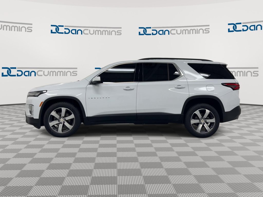 Used 2023 Chevrolet Traverse LT w/ LT Premium Package AWD/4WD image 5