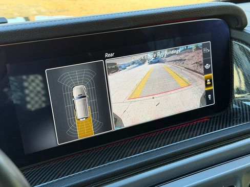 Used 2019 Mercedes-Benz G 550 w/ Exclusive Interior Package image 18