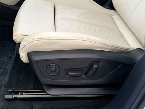 Certified 2025 Audi Q6 e-tron Premium Plus w/ Premium Plus image 20