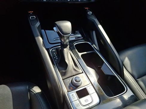 Used 2024 Kia Telluride S w/ S Sunroof Package image 16