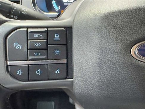 Used 2022 Ford F150 Lariat w/ Equipment Group 502A High image 26