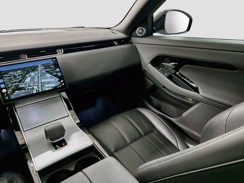 Certified 2025 Land Rover Range Rover Evoque S AWD/4WD image 24
