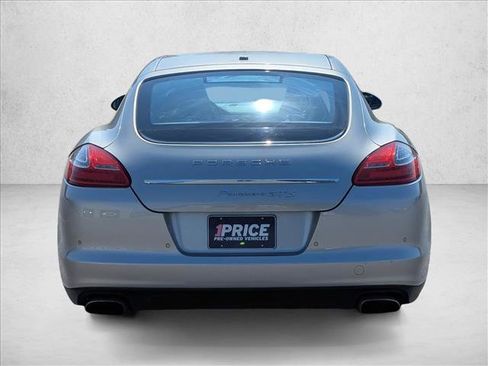 Used 2011 Porsche Panamera 4 image 6