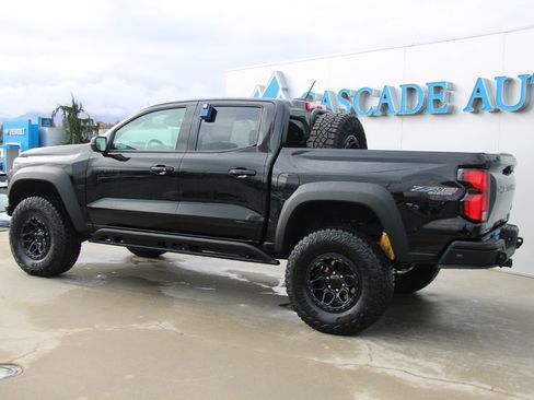 Certified 2024 Chevrolet Colorado ZR2 w/ ZR2 Bison Edition image 6