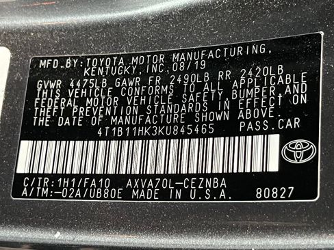 Used 2019 Toyota Camry LE FWD image 17