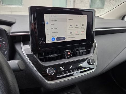 Used 2024 Toyota Corolla LE FWD image 12