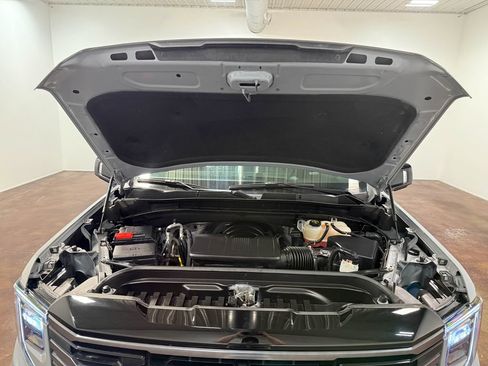 Used 2025 GMC Sierra 1500 AT4 w/ AT4 Preferred Package AWD/4WD image 83