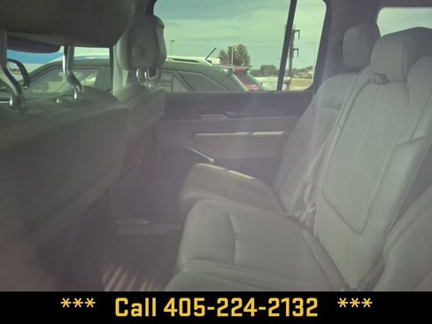 Used 2022 Jeep Wagoneer Series I AWD/4WD image 19