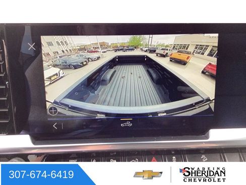 Used 2024 Chevrolet Silverado 2500 High Country w/ Technology Package AWD/4WD image 15