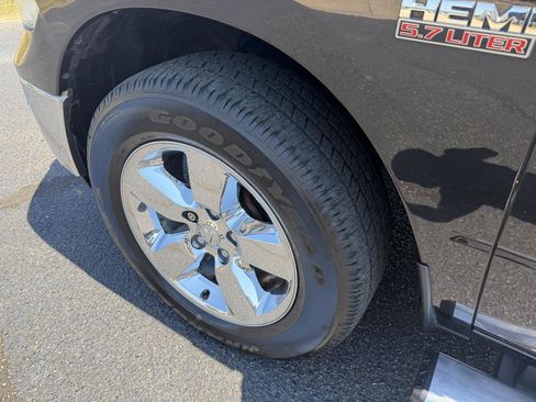 Used 2016 RAM 1500 Big Horn RWD image 7