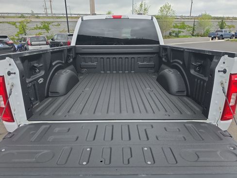 Used 2021 Ford F150 XLT w/ Equipment Group 301A Mid AWD/4WD image 11