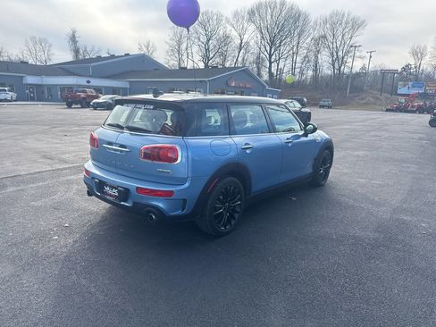 Used 2017 MINI Cooper Clubman S image 9