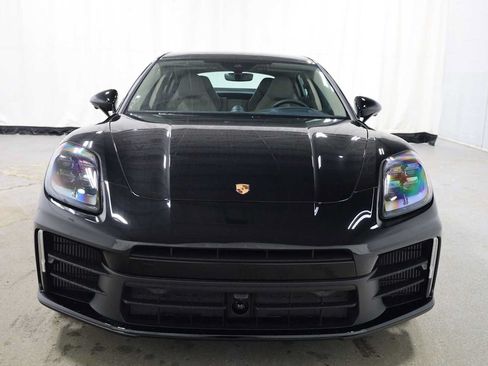 Used 2026 Porsche Panamera RWD image 14