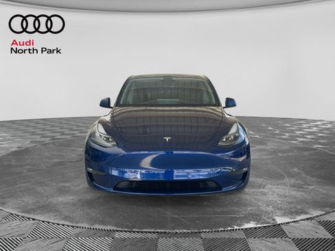 Used 2022 Tesla Model Y Performance AWD/4WD image 8