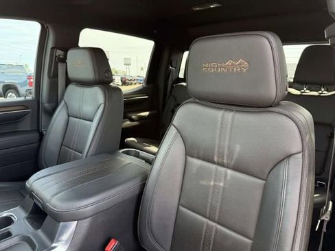 Certified 2023 Chevrolet Silverado 1500 High Country w/ Technology Package AWD/4WD image 12