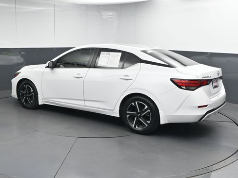 Certified 2024 Nissan Sentra SV image 6