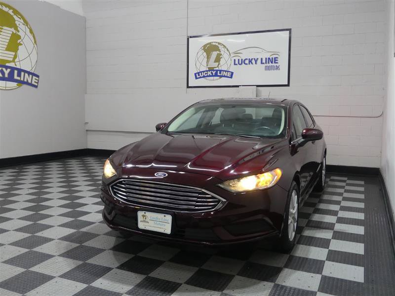Used 2017 Ford Fusion S FWD image 4