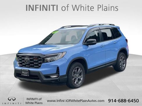 Used 2024 Honda Passport TrailSport image 1